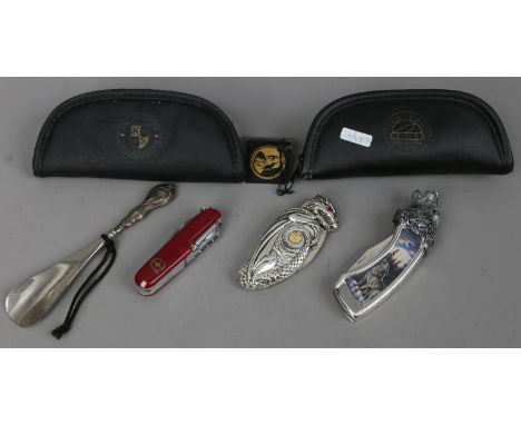 Two Knightstone collection folding knives, Swiss army folding multi blade pocket knife and a silver handled shoe horn.