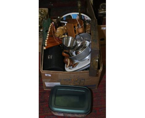 A box of mixed metal and wooden items to include a Woodpecker cider pump, tablelamp, wooden working puppet, silver plate, kit