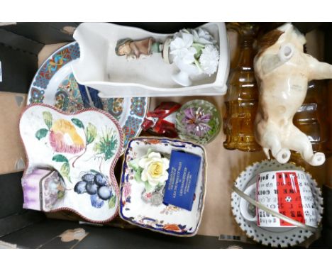 A mixed collection of items to include: Masons Mandalay dish, Spode Commemorative plate, glass paperweight etc