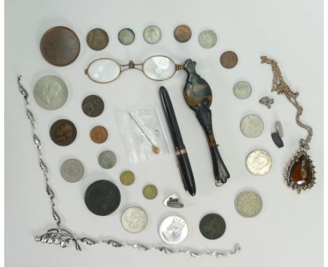 Group including jewellery & coins: Lorgnettes, Swan Pen with 14ct gold knob, 15ct gold head stick pin, costume jewellery & co