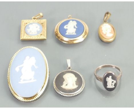 Six pieces of Wedgwood jewellery: both silver &amp; gilt pieces. Ring, brooch &amp; pendants.    