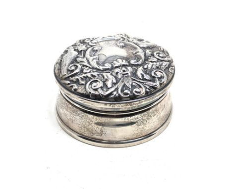 Vintage silver jewellery ring box measures approx 8.5cm dia filled base weight 154g 