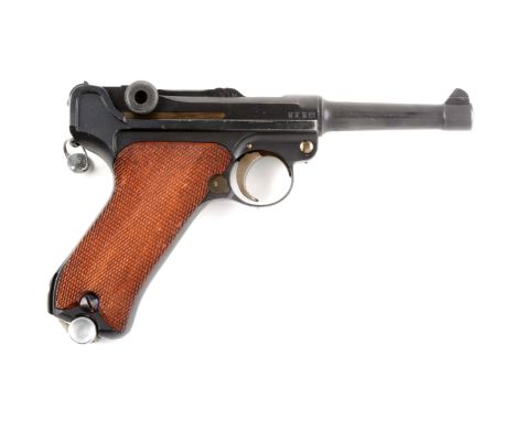 Manufactured at the Royal Arsenal in Erfurt, Germany for the German Armed Forces who began producing Lugers in 1910.  The cha