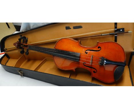 VIOLIN IN CASE TWO PIECE BACK 14.5' LOB & 1 BOW 