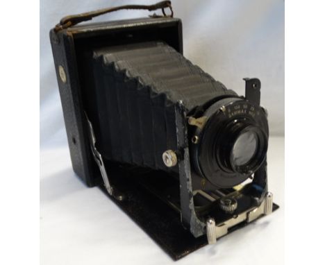 HOARE & SON DERBY FOLDING CAMERA 