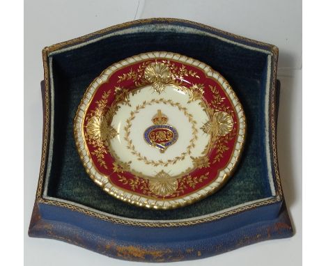 GRENADIER GUARDS 1956 ROYAL WORCESTER 1 OF 12 PRODUCED ASHTRAY IN ASPREY LEATHER PRESENTATION CASE 