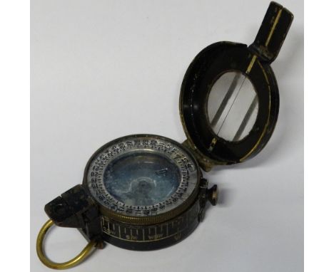 MILITARY POCKET COMPASS T.G.CO LTD 1942 MK III 