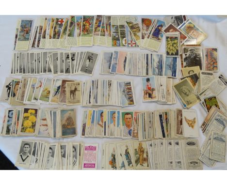 CIGARETTE CARDS & OTHER TRADE CARDS 