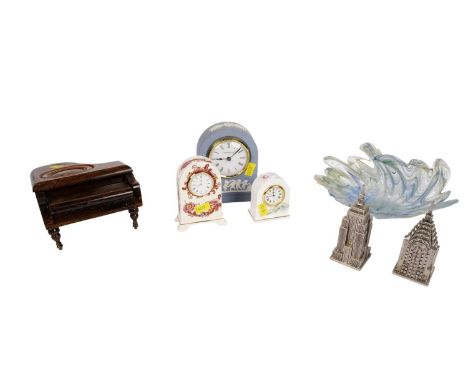 A selection of decorative ceramics and collectibles, including: a Wedgwood Jasperware mantle clock, 12cms high; a pair of Gol