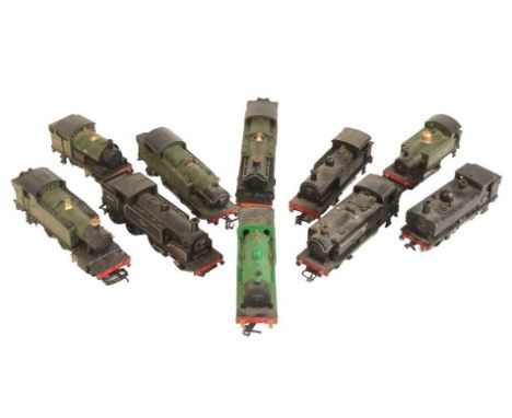 Model Railway - collection of assorted OO gauge model railway trainset locomotive engines. Examples to include; GWR Prairie l