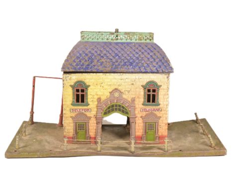 Mode Railway - an early Bing (German) made tinplate O gauge locomotive trainset trackside station building with 'Telephon' an