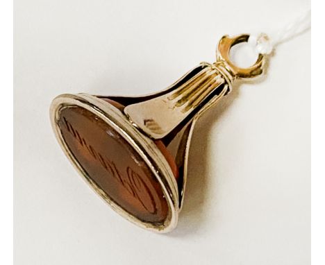 9CT GOLD SEAL APPROX 4.2 GRAMS WITH GEMSTONE 