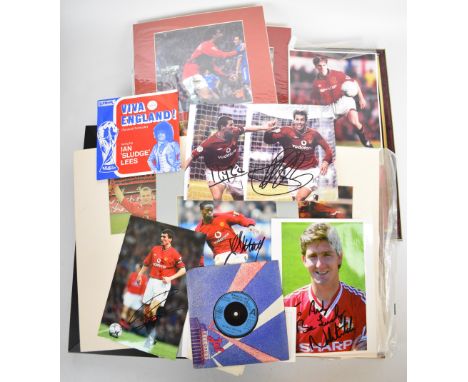 [Signed Sporting Memorabilia] Collection of signed photographic display pieces and prints from Manchester United players to i