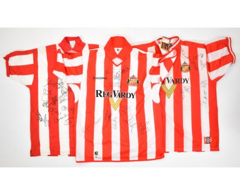 Sunderland F.C. signed retro football shirt from 1973 F.A. Cup final autographed by twenty two players, a replica Diadora sig