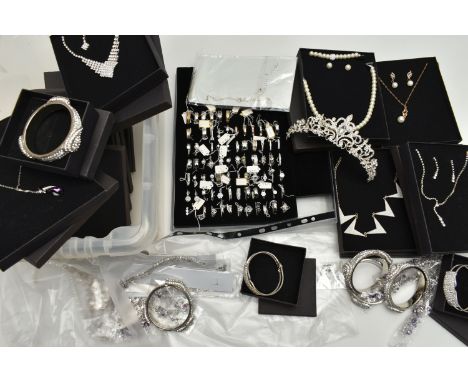 BOXED AND LOOSE SETS OF COSTUME JEWELLERY, to include a ring box with mostly white metal rings, a lot are set with cubic zirc