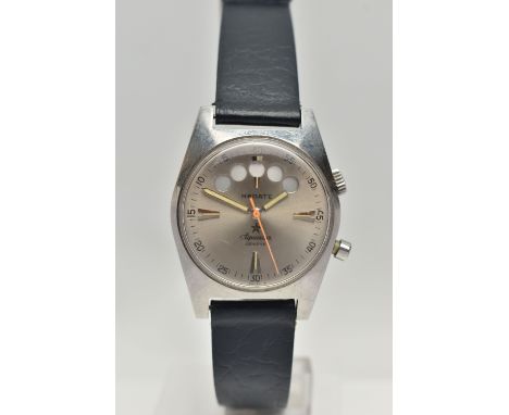 AN AQUASTAR REGATE GENEVE WRISTWATCH WITH COUNTDOWN TIMER, silver colour dial with illuminous hourly applied markers at three