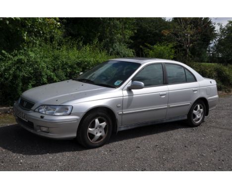 A 1999 HONDA ACCORD VTEC SE EXECUTIVE SALOON CAR in silver with black leather interior, 1997cc petrol engine, 5 speed manual 