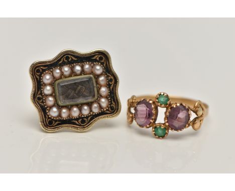 A VICTORIAN MOUNRING BROOCH AND A RING, small wavy rectangular yellow metal brooch, woven hair insert to the centre within a 