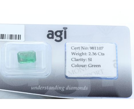 Item Specifications: Carat: 2.36 Carats. Colour: Green. Clarity: SI. Cut Grade: Very Good.Condition: Boxed - Unworn - from Ma