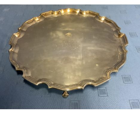 Large Hallmarked silver circular salver with pie crust edge, monogramed and engraved, Sheffield 1990, 46cm diam 73ozt