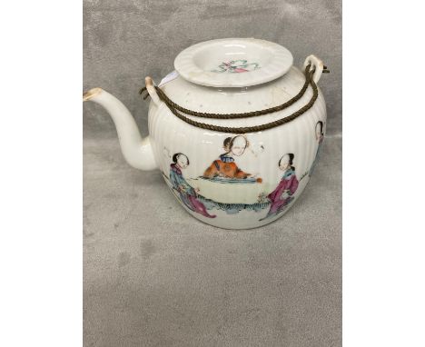 C19th Chinese famille rose teapot.&nbsp;Condition: Please inspect all additional photos for condition. Losses/chips to unders