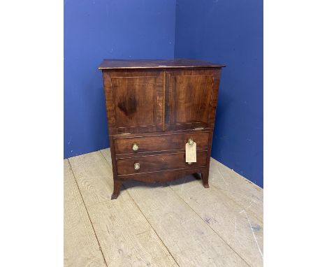 Georgian Mahogany Commode 61cm wide x 75 cm high x 46 cm depth Condition in need of some repair.  Repairs and losses to top 