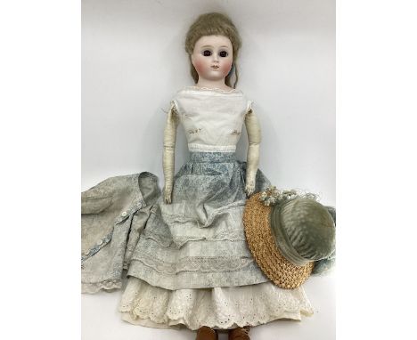 Antique 19thC 21&rdquo; &nbsp;Fine bisque shoulder head fashion doll ( likely Kestner) with very good figured shaped white Ki