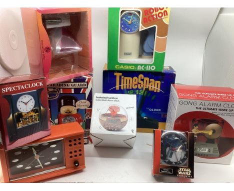 Vintage boxed Novelty clocks to include robot and Star Wars etc many others-a variety (selection)