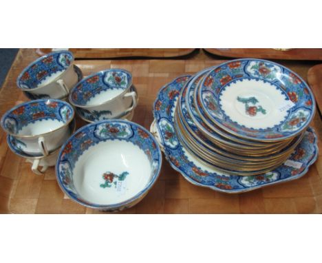 An Aynsley floral tea service. (B.P. 24% incl. VAT)