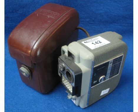 Eumig Servomatich 8mm cine camera in original leather case.(B.P. 24% incl. VAT)