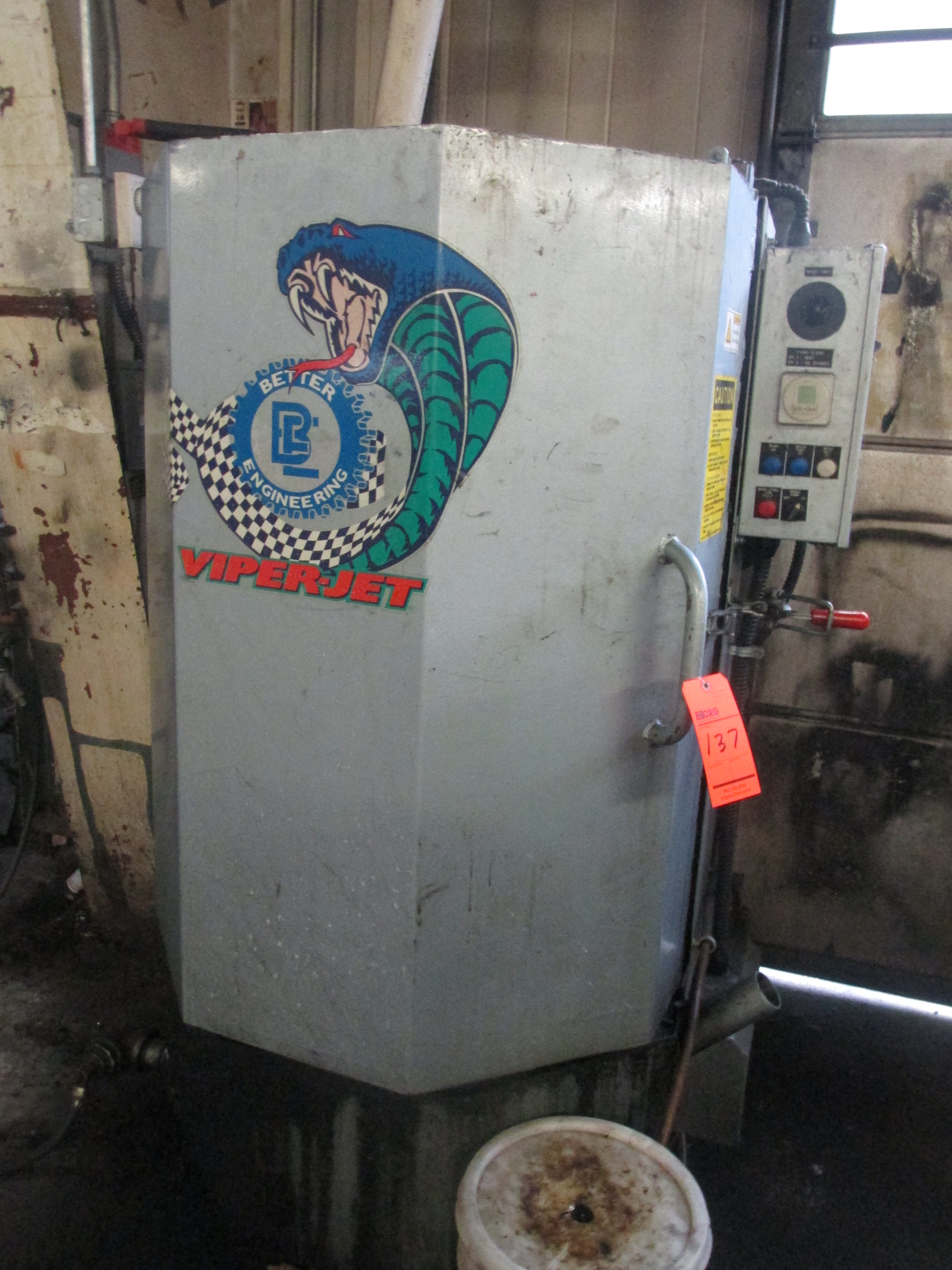 Better Engineering Co. parts washer, mn VIPER JET V200, sn 21248, 750 lb capacity, 65 gallons, 23