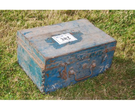 A carpenters wooden tool box (no contents) 