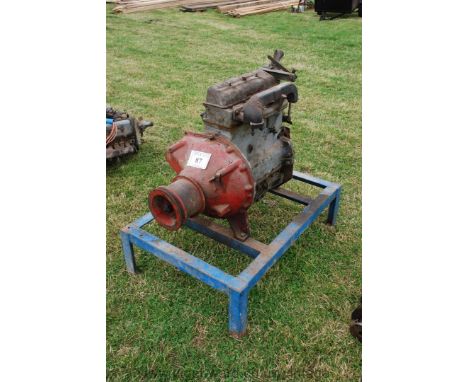 T20 Stationary Engine with flat belt/V belt drive pulley and with Lucas 4V PA of magneto ignition. (Turns o.k., compression l