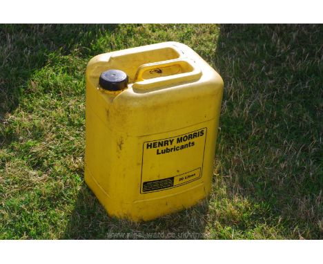 Drum of 20 litres believed of 15/30 engine oil. 