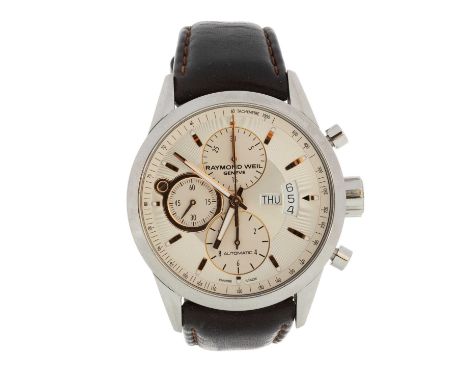 RAYMOND WEIL, STAINLESS STEEL AUTOMATIC WRIST WATCH  caliber RW5000, W.R.100m, no K373710, the round dial with baton hour mar
