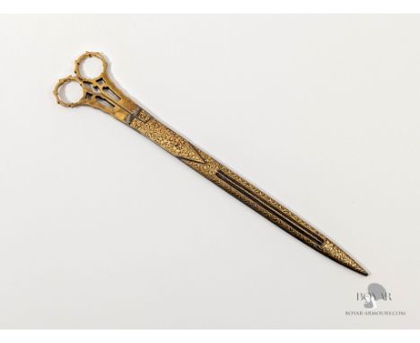 A PAIR OF ISLAMIC CALLIGRAPHER’S SCISSORS COMPLETELY COVERED IN GOLD KOFTGARI, OTTOMAN EMPIRE, 18TH CENTURY. In the Islamic w