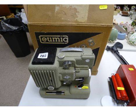 Boxed Eumig Wien Type P8 vintage projector