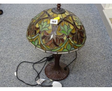 Tiffany style table lamp E/T