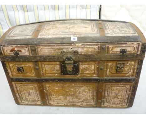 Vintage dome trunk