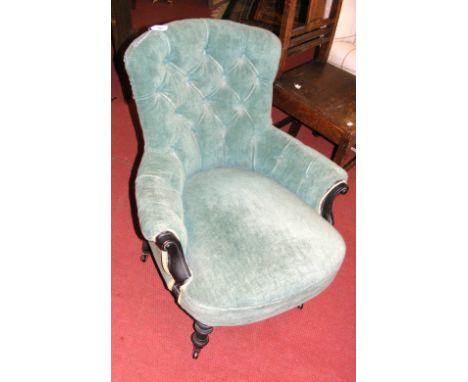 Victorian nursing chair with button backrest