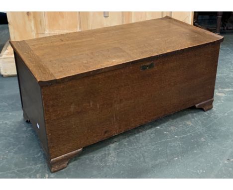 A 20th century oak blanket box, on ogee bracket feet, 91x46x41cm 