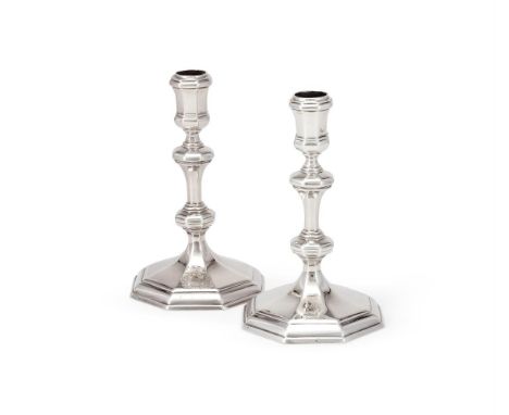 A PAIR OF QUEEN ANNE OCTAGONAL CANDLESTICKS ALICE SHEENE, LONDON 1712 With octagonal capitals, knopped stems, engraved with a