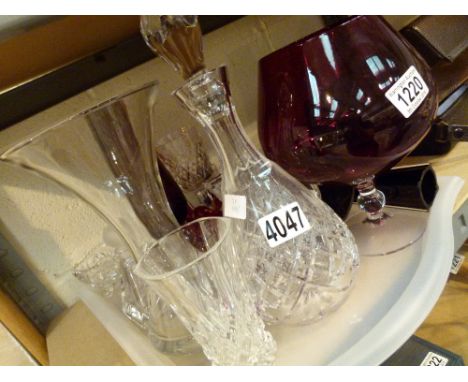 GLASSWARE. Tray of assorted glass including decanter
