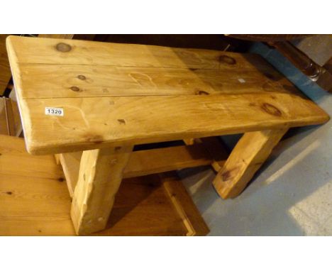 PINE COFFEE TABLE. Chunky pine coffee table 104 x 44 x 46 