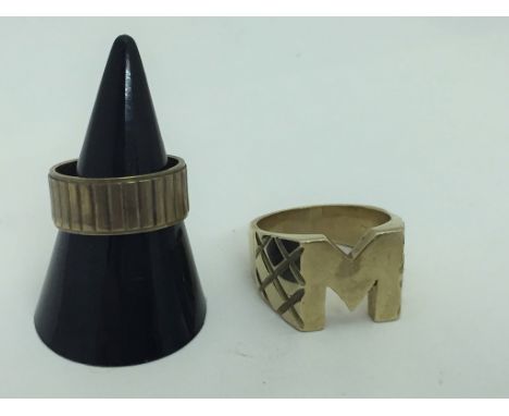 A 9ct gentleman's 'M' ring; together with one other