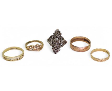 Two 9ct wedding rings, sizes R1/2, and K, a 9ct key pattern ring, size O, a 9ct bobble ring, size J1/2, weight together 8.3gm