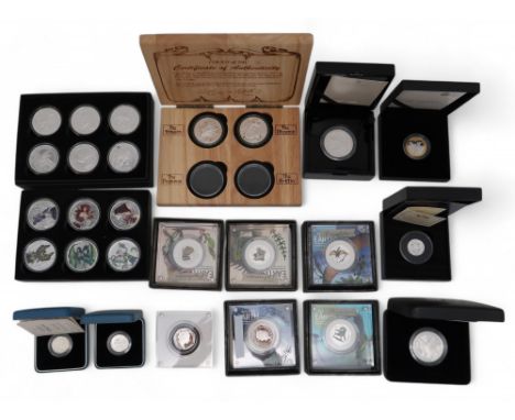 A lot comprising various silver coins to include Amy Brown Collection, Royal Mint Tales Of The Earth etc Condition Report:Ava