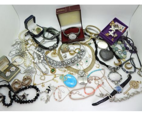 A collection of costume jewellery to include a sea themed necklace, items by Hot Diamonds and Lola Rose, a Timex retro watch 