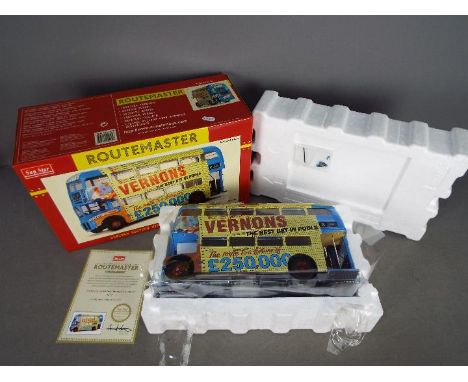 Sun Star - A limited edition London Transport Routemaster bus in blue Vernons Pools livery in 1:24 scale. # 2905. This has a 