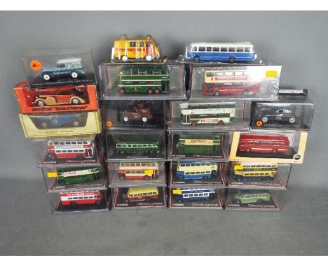 EFE - Matchbox - Oxford - A collection of 22 x boxed / carded vehicles in various scales including limited edition # 45104 Ea